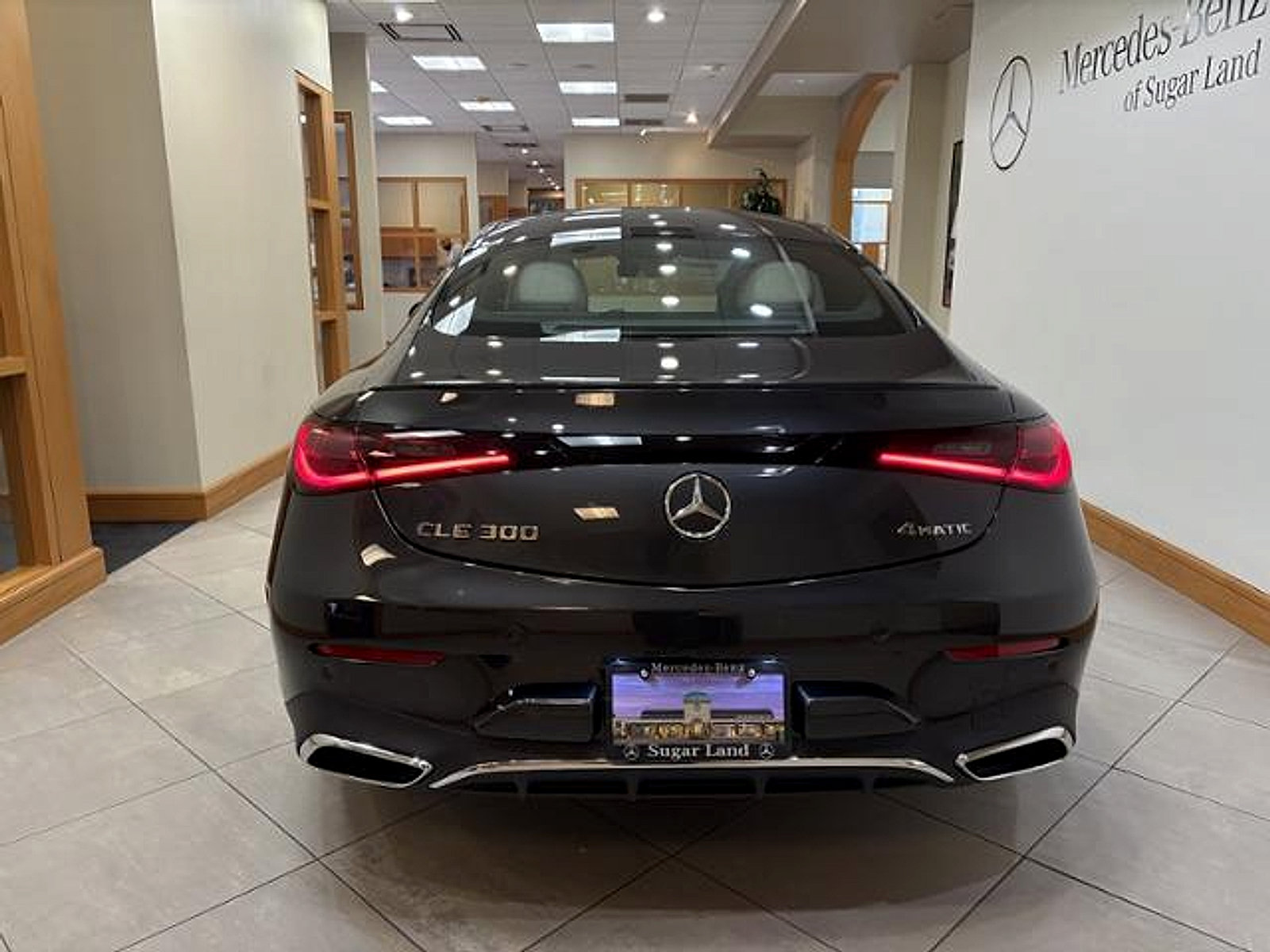 New 2026 Mercedes-Benz CLE 300 4MATIC Coupe image 5