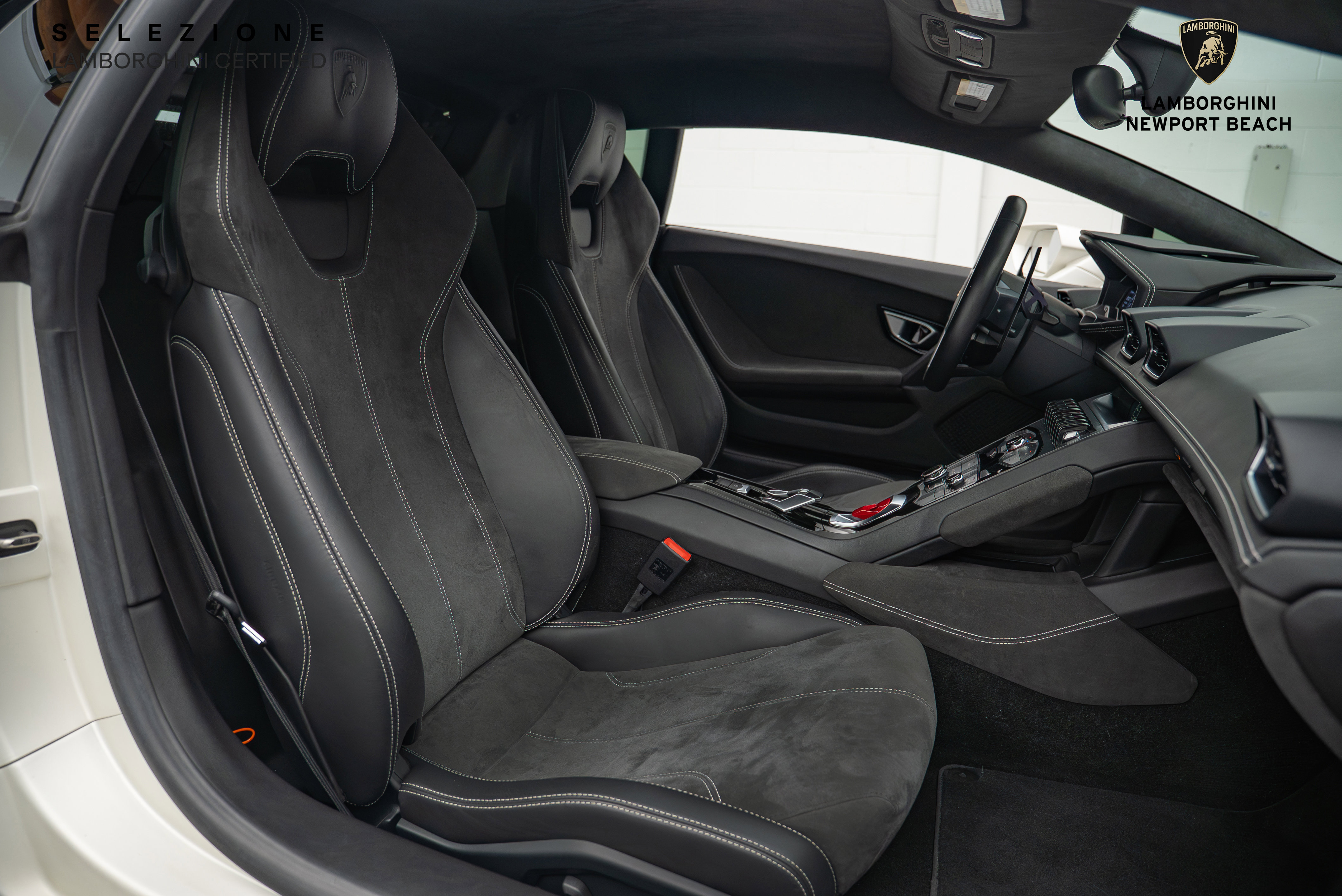 Used 2016 Lamborghini Huracan LP 610-4 image 22