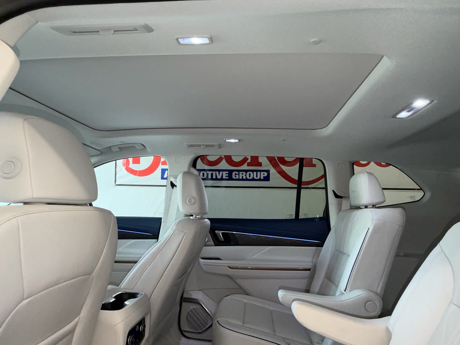 New 2026 Buick Enclave Avenir w/ Super Cruise Package FWD image 23