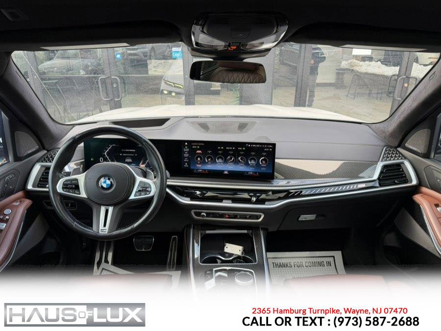 Used 2023 BMW X7 M60i image 39