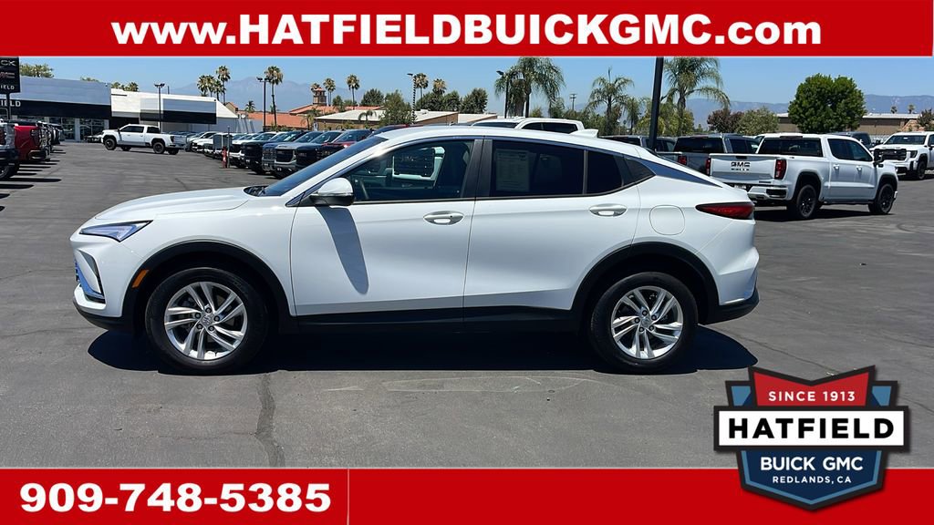 Used 2024 Buick Envista Preferred w/ Convenience I Package image 2