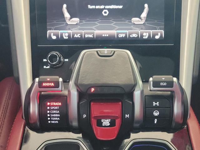 Used 2020 Lamborghini Urus AWD/4WD image 20