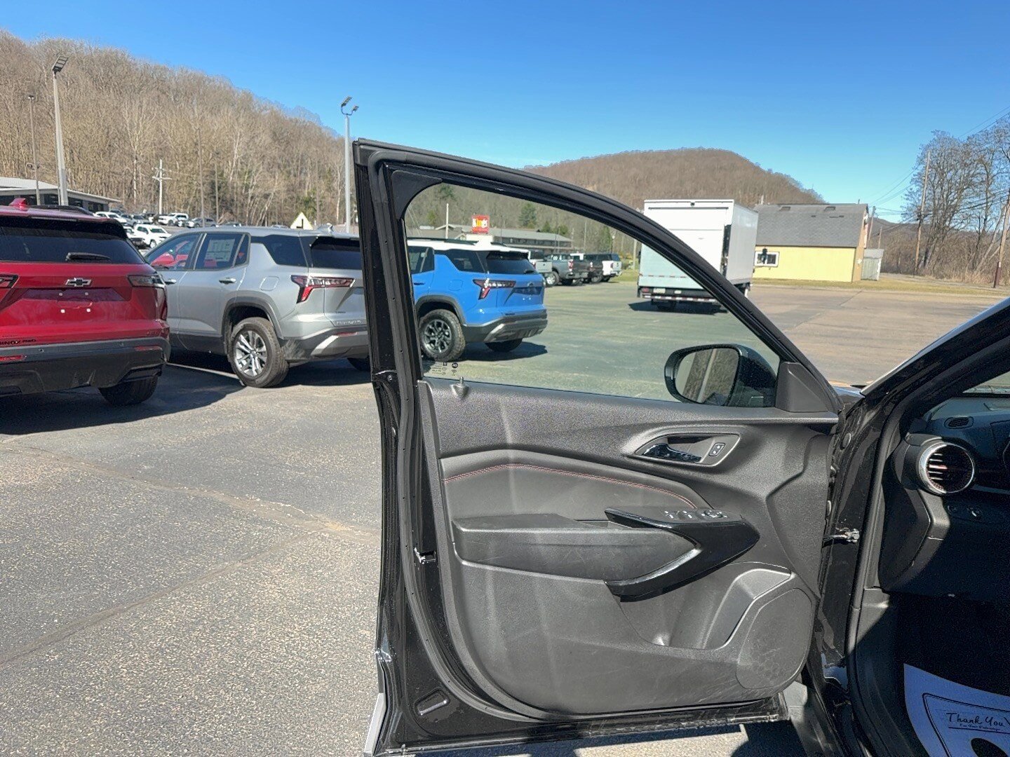 Used 2024 Chevrolet Trax RS w/ Sunroof Package image 14