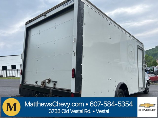 Used 2022 Chevrolet Express 3500 Work Van w/ Power Convenience Package image 12