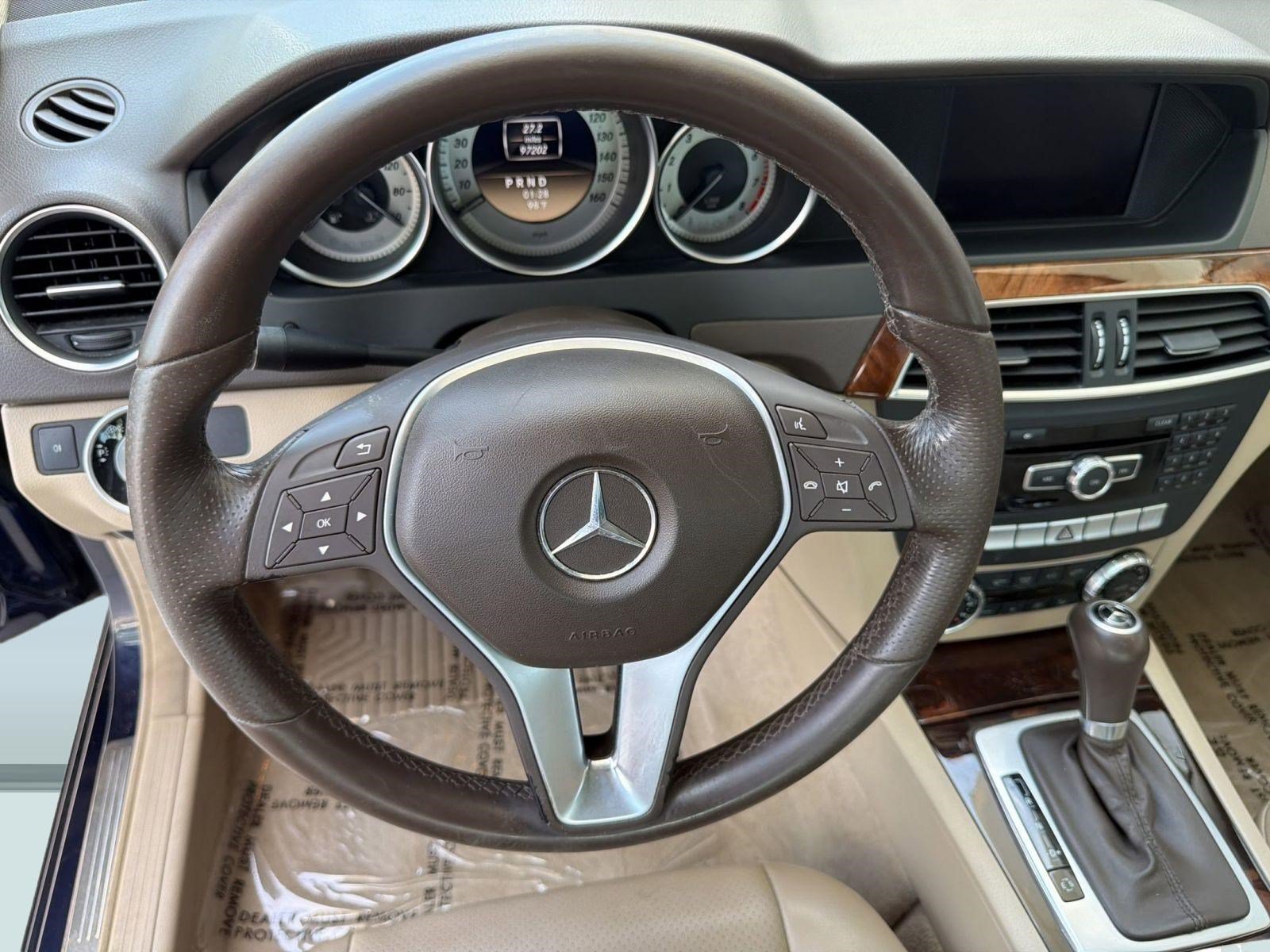 Used 2012 Mercedes-Benz C 300 4MATIC Sedan image 22