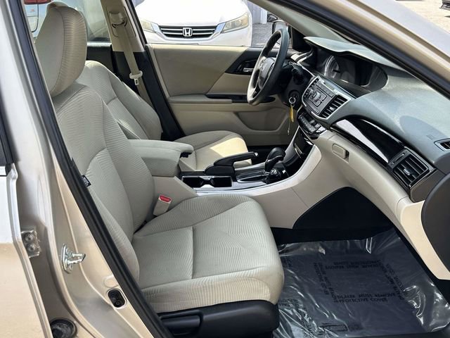 Used 2016 Honda Accord LX image 20