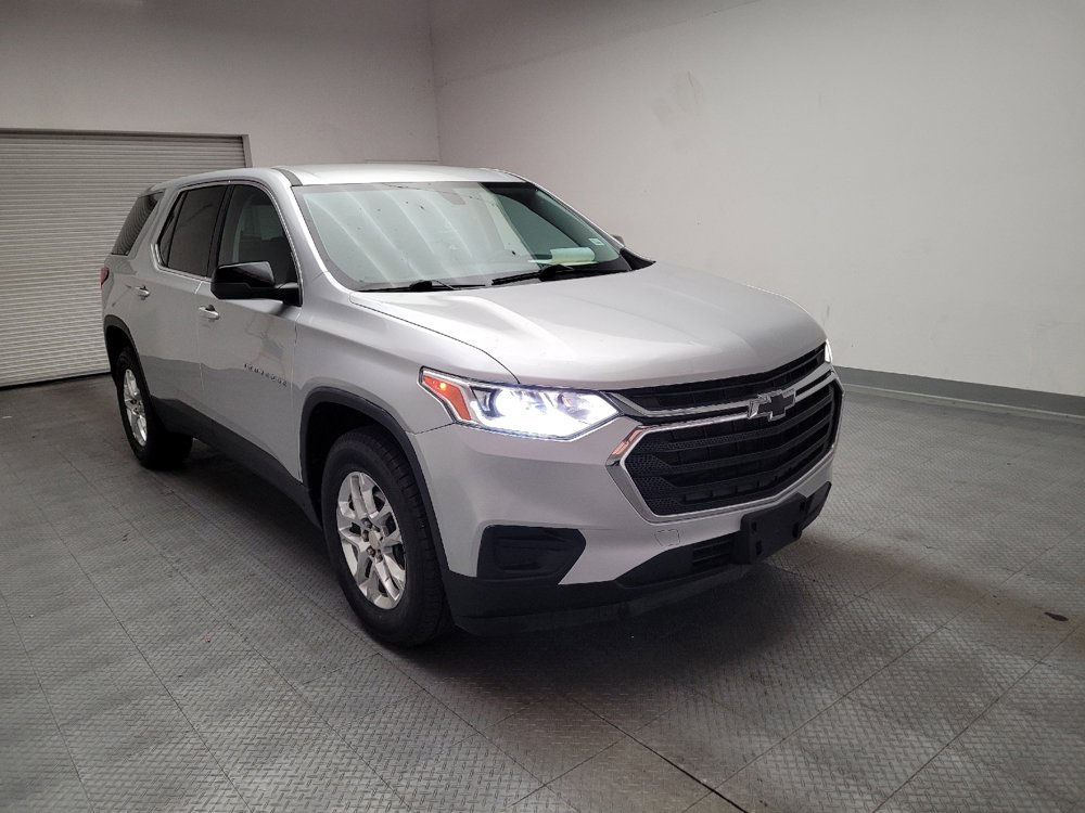 Used 2021 Chevrolet Traverse LS image 13