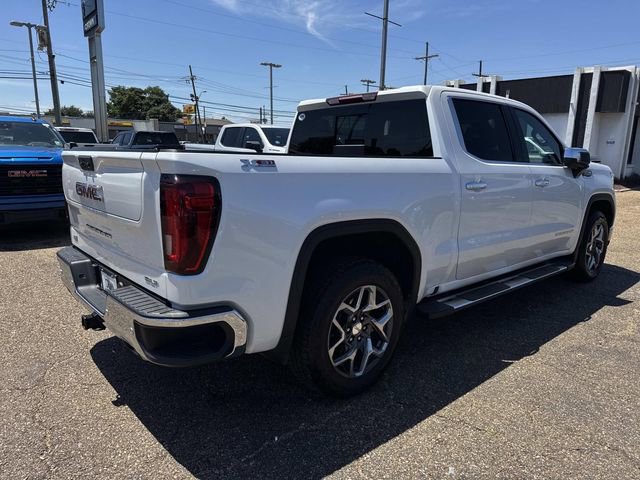 Used 2024 GMC Sierra 1500 SLT w/ SLT Premium Plus Package AWD/4WD image 6
