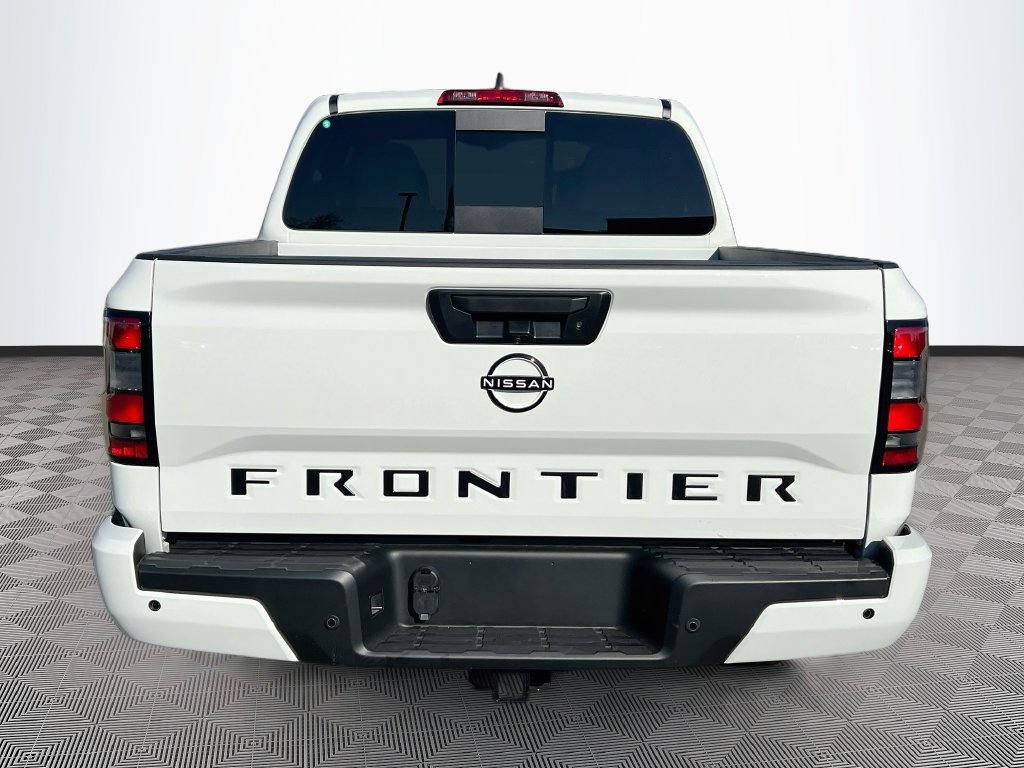 New 2027 Nissan Frontier SV w/ SV Convenience Package RWD image 6