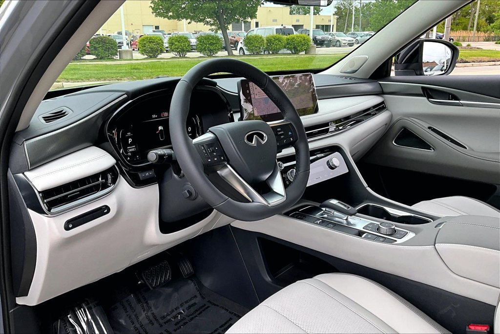 New 2027 INFINITI QX60 Luxe w/ Cargo Package AWD/4WD image 6