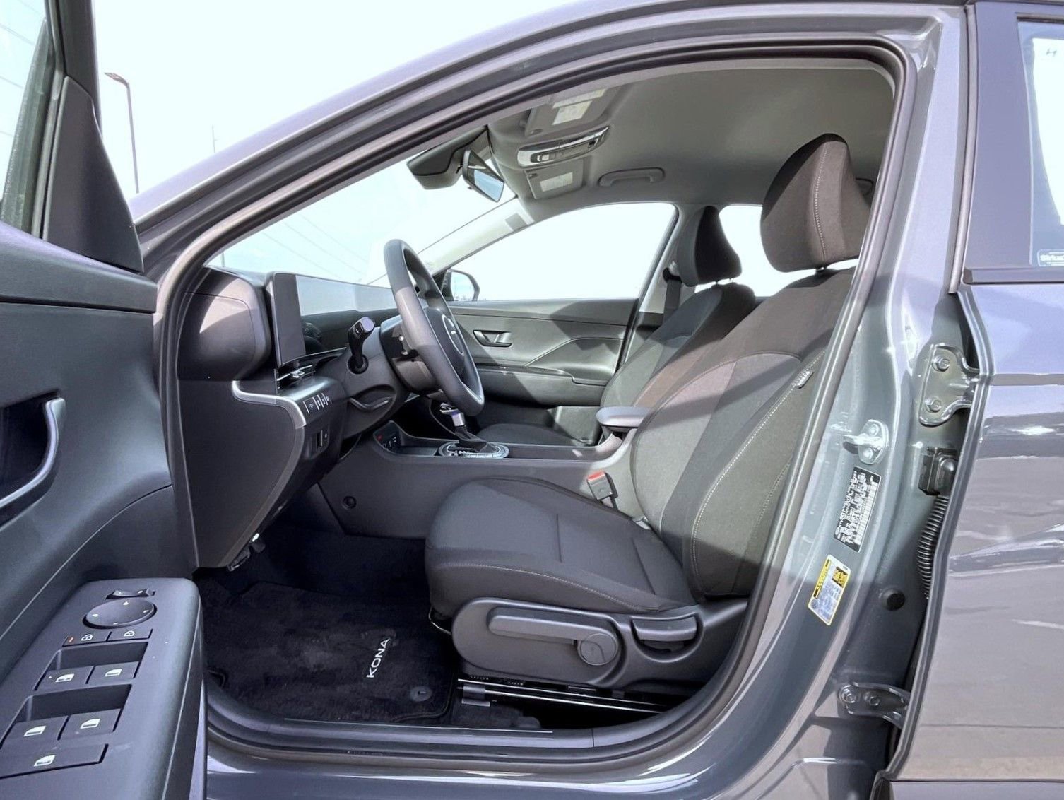 New 2026 Hyundai Kona SE AWD/4WD image 10
