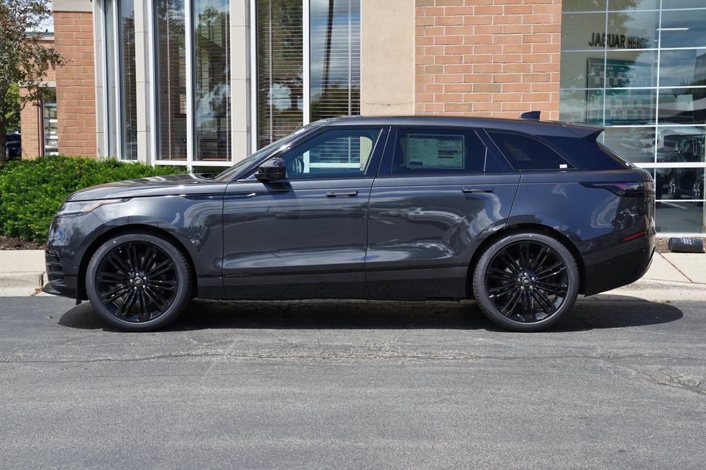 Used 2026 Land Rover Range Rover Velar Belgravia AWD/4WD image 2