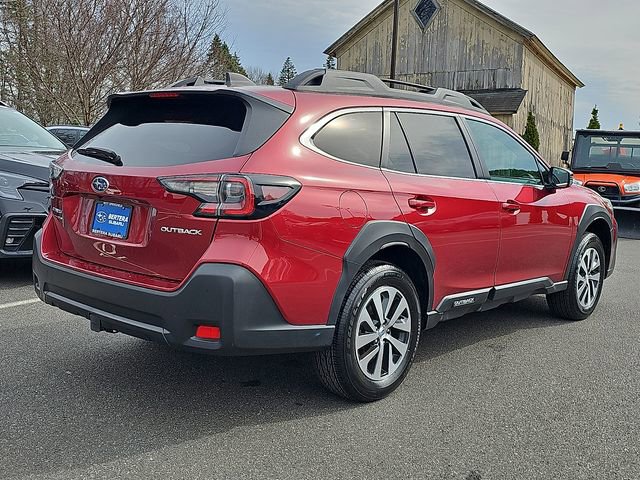 Used 2024 Subaru Outback Premium image 6