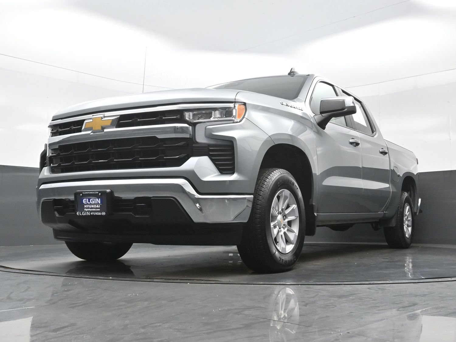Used 2026 Chevrolet Silverado 1500 LT AWD/4WD image 27