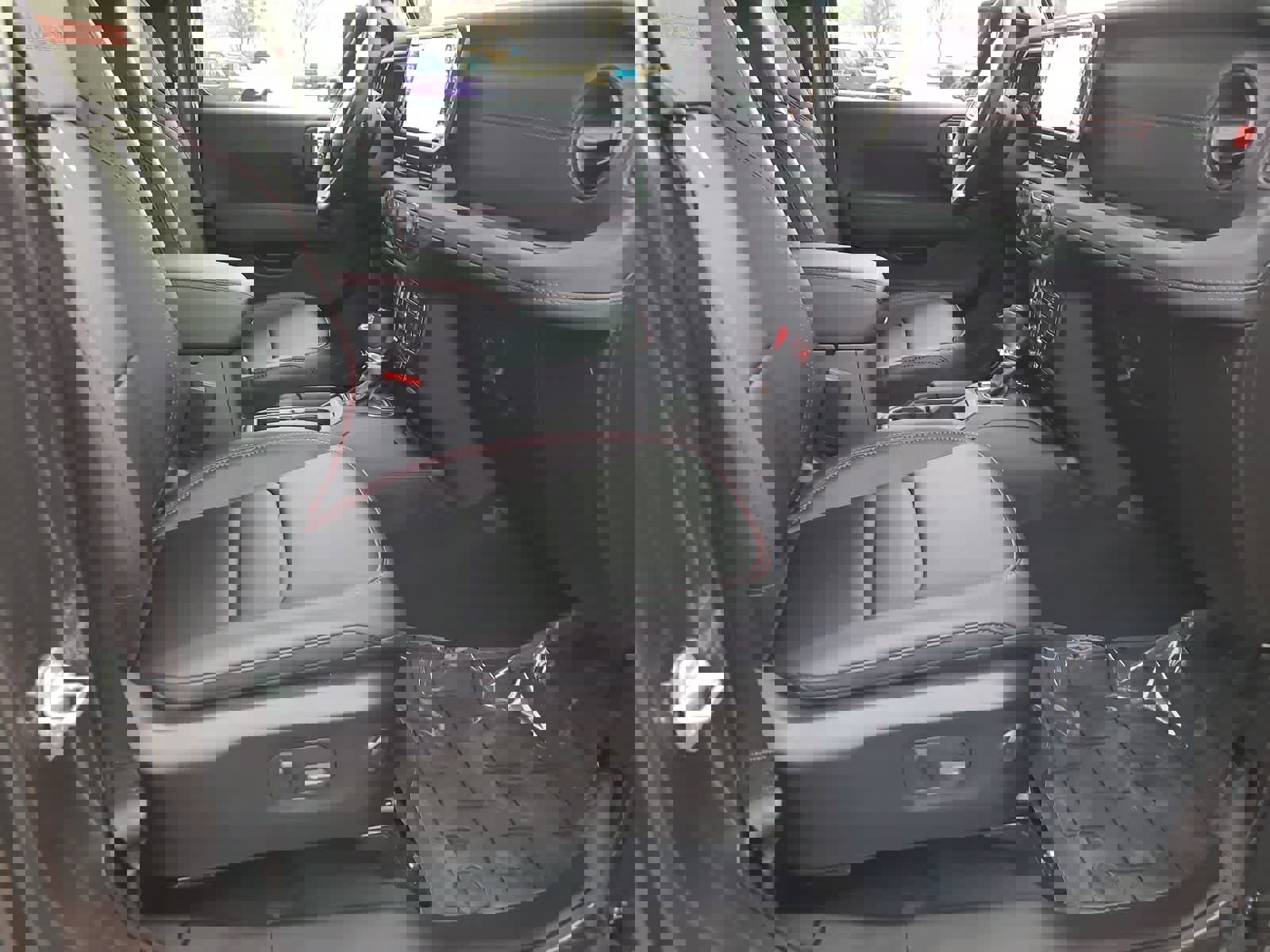 New 2025 Jeep Wrangler Unlimited Rubicon image 22