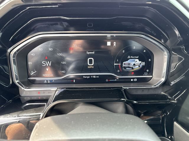 Used 2022 GMC Sierra 1500 SLT w/ SLT Convenience Package image 12