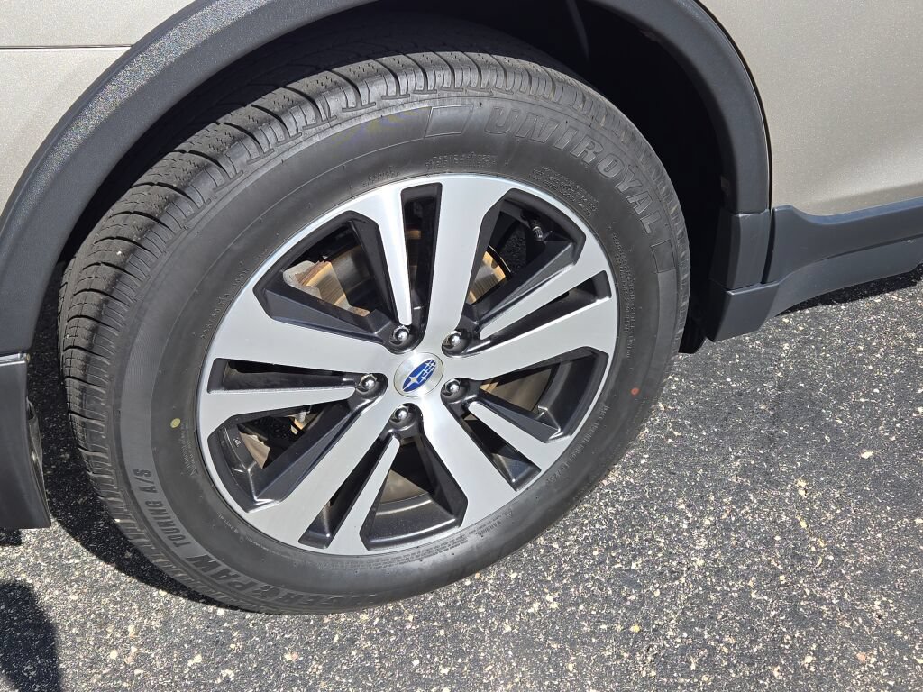 Used 2019 Subaru Outback 2.5i Limited w/ Protection Package #1 AWD/4WD image 10
