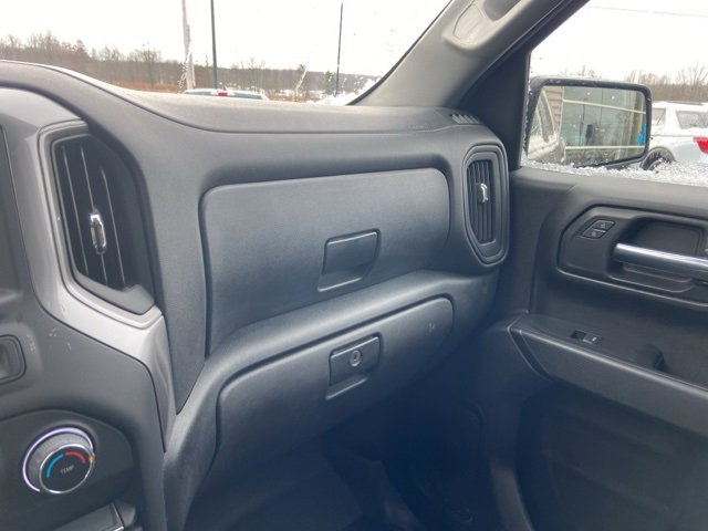 Used 2022 Chevrolet Silverado 1500 Custom image 19