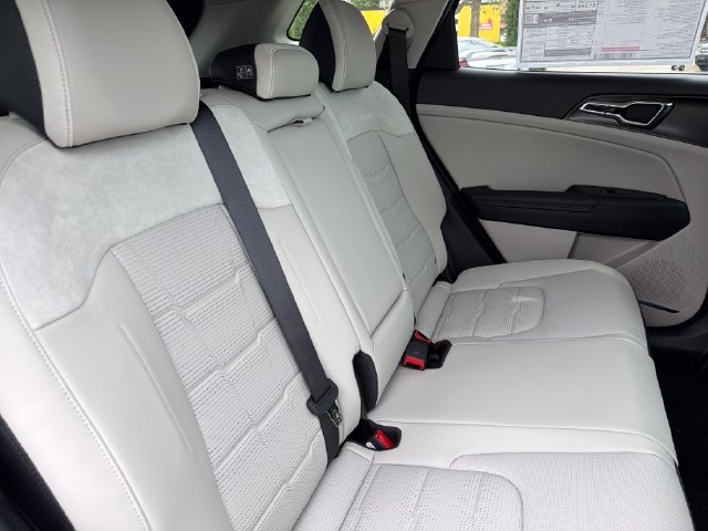 New 2027 Kia Sportage SX Prestige AWD/4WD image 24