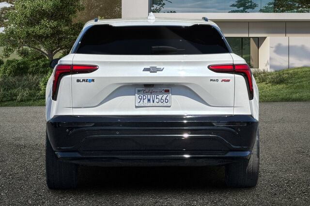 Used 2024 Chevrolet Blazer EV RS AWD/4WD image 5