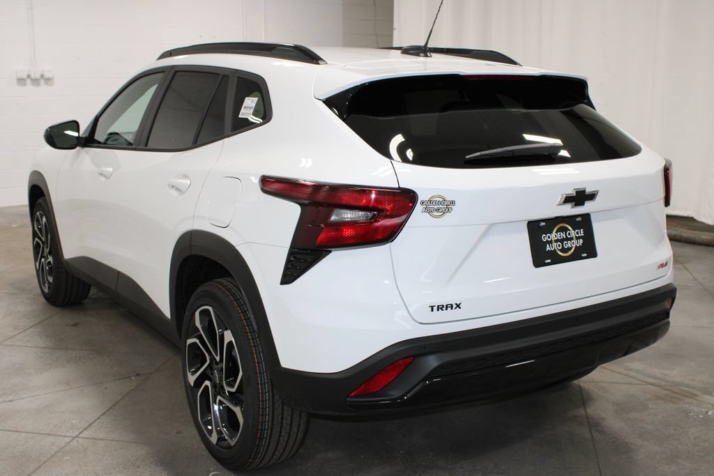 New 2026 Chevrolet Trax RS w/ Driver Confidence Package FWD image 7