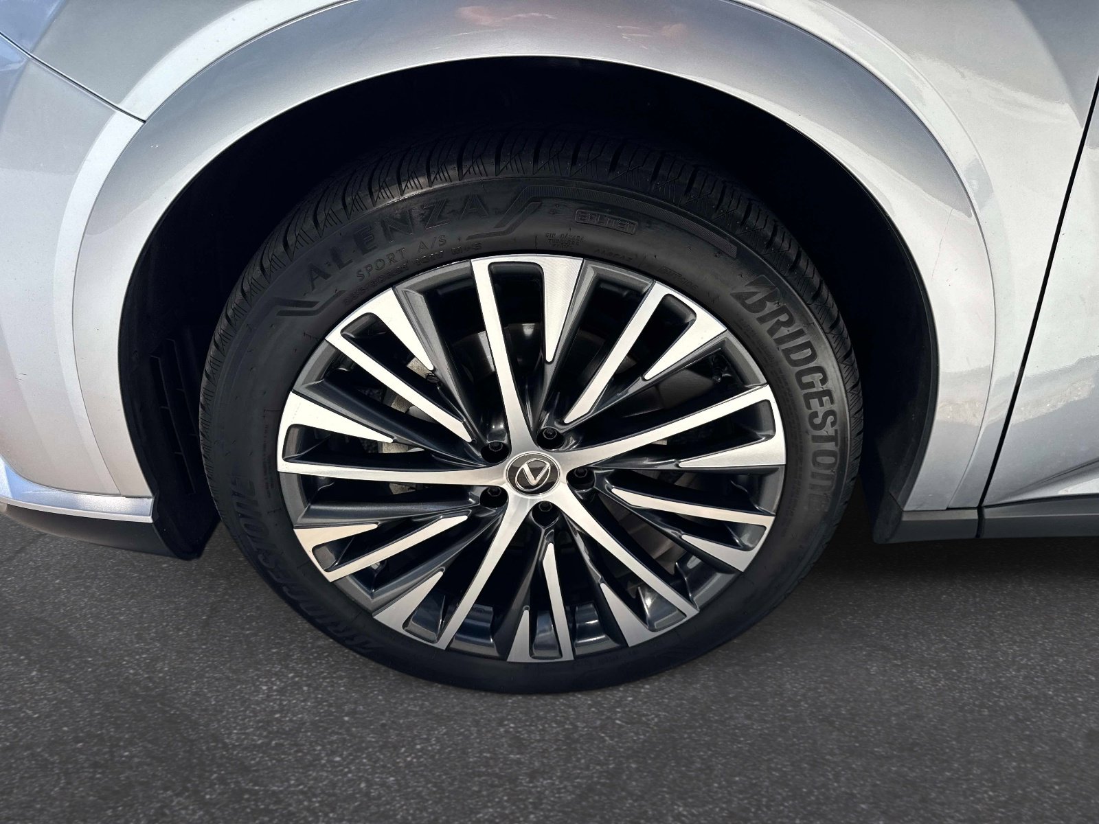 Certified 2023 Lexus RX 350 Premium Plus w/ Accessory Package (Z1) FWD image 10