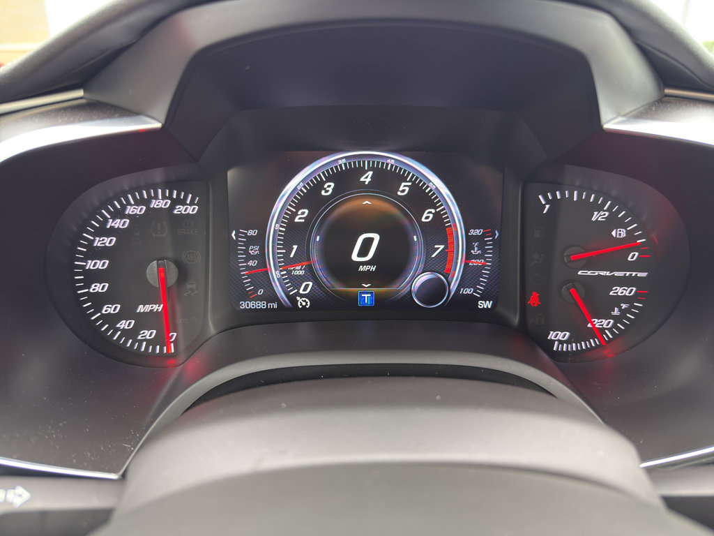 Used 2018 Chevrolet Corvette Stingray Convertible w/ 1LT RWD image 16