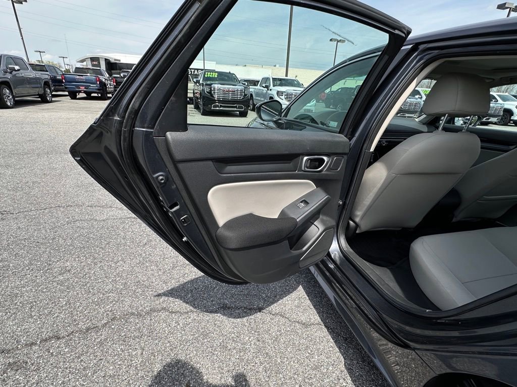 Used 2023 Honda Civic EX image 24