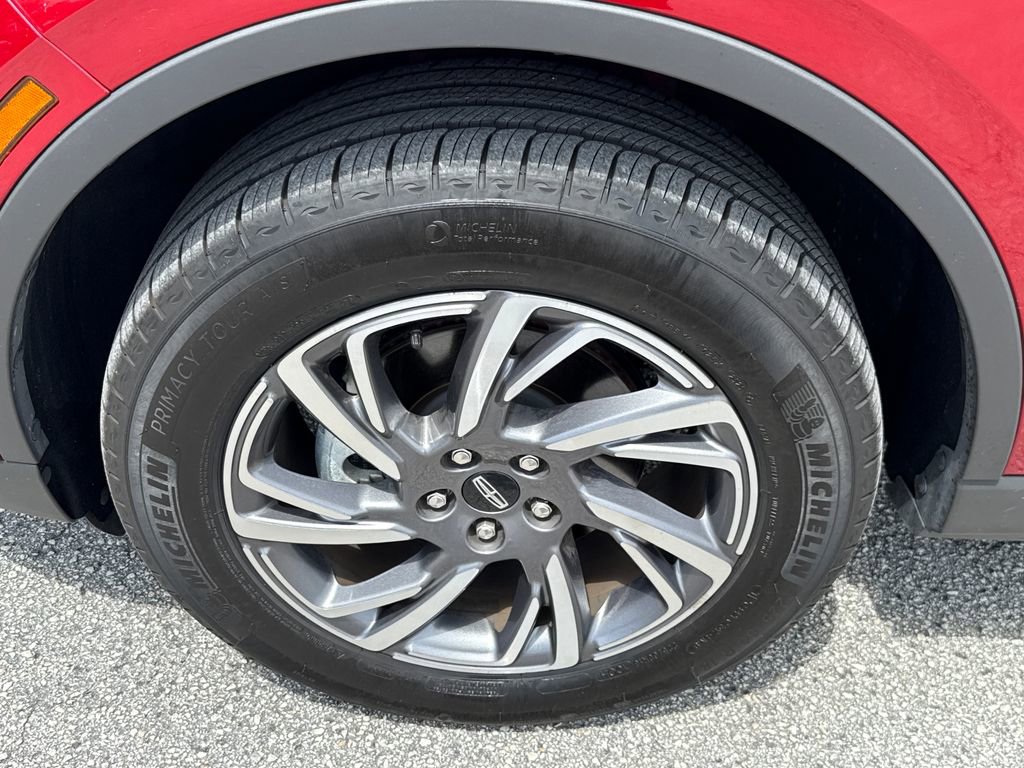 Used 2025 Lincoln Corsair FWD image 11
