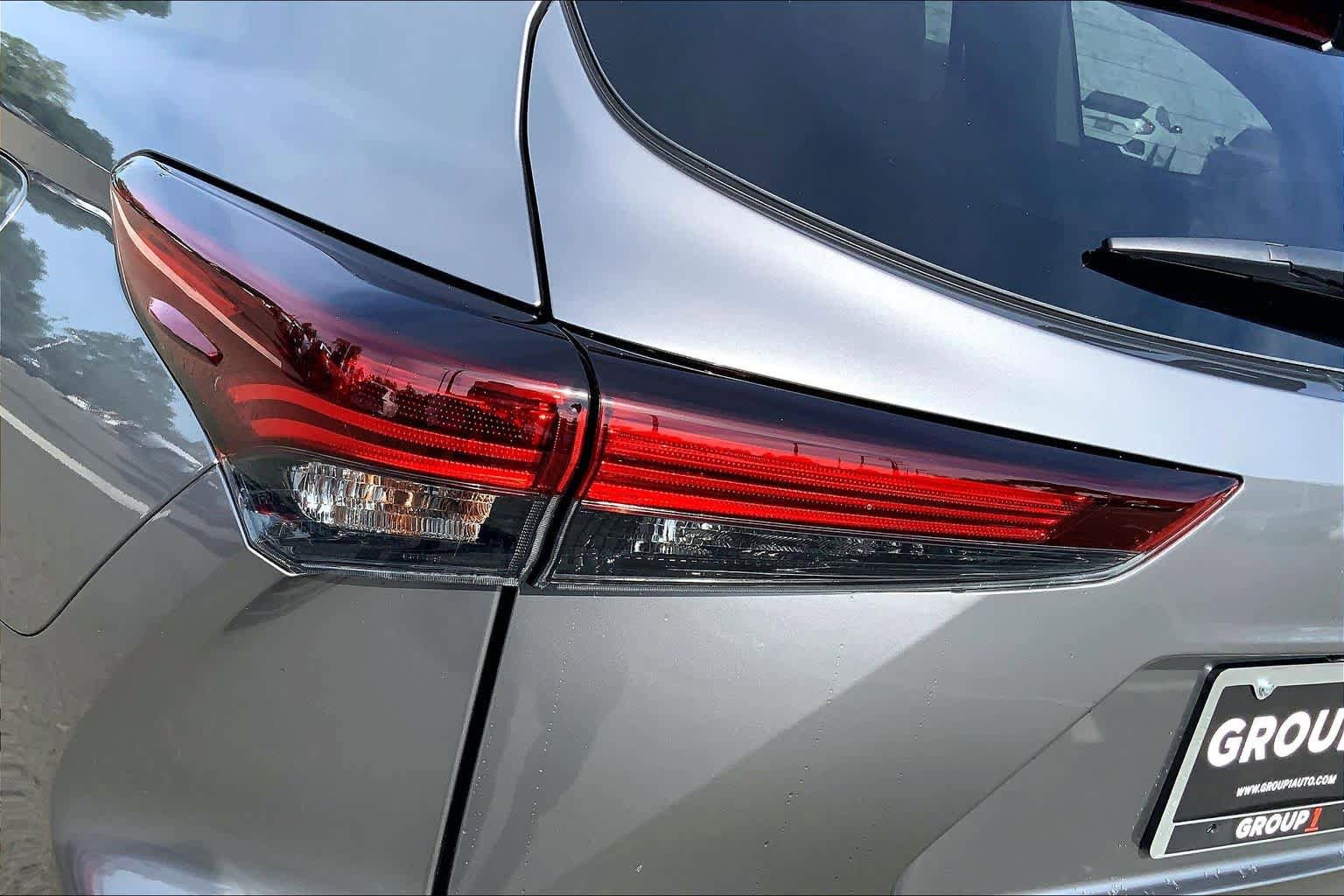 New 2026 Toyota Highlander XLE AWD/4WD image 14