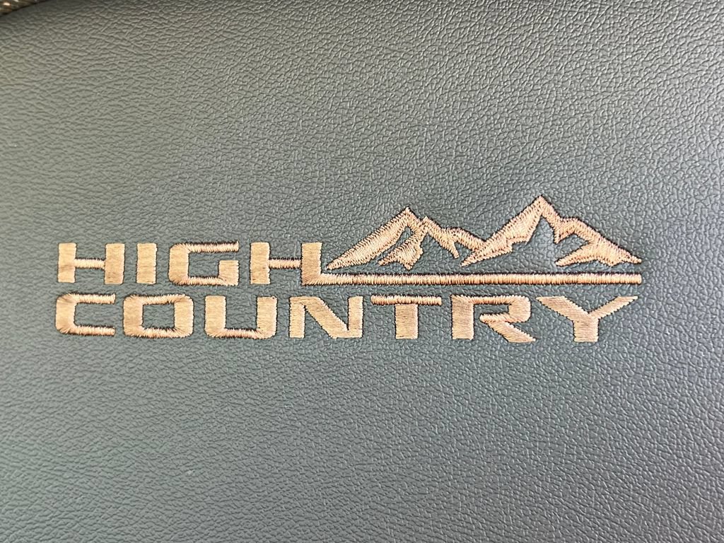 Used 2025 Chevrolet Tahoe High Country w/ Sun And Tow Package AWD/4WD image 14