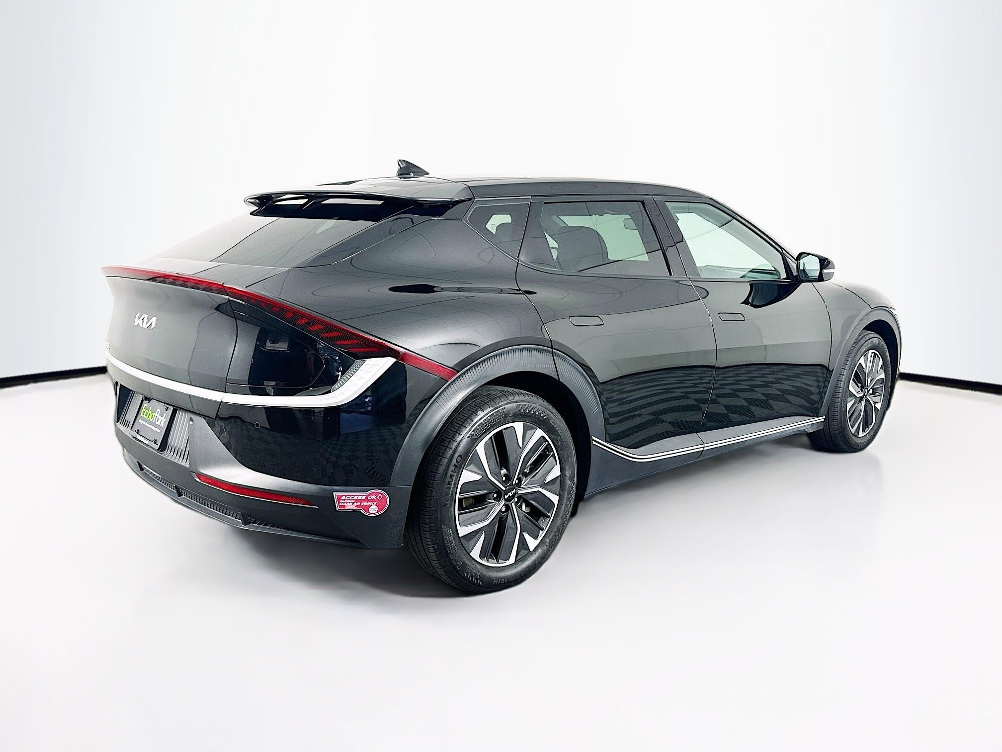 Used 2024 Kia EV6 Light RWD image 9