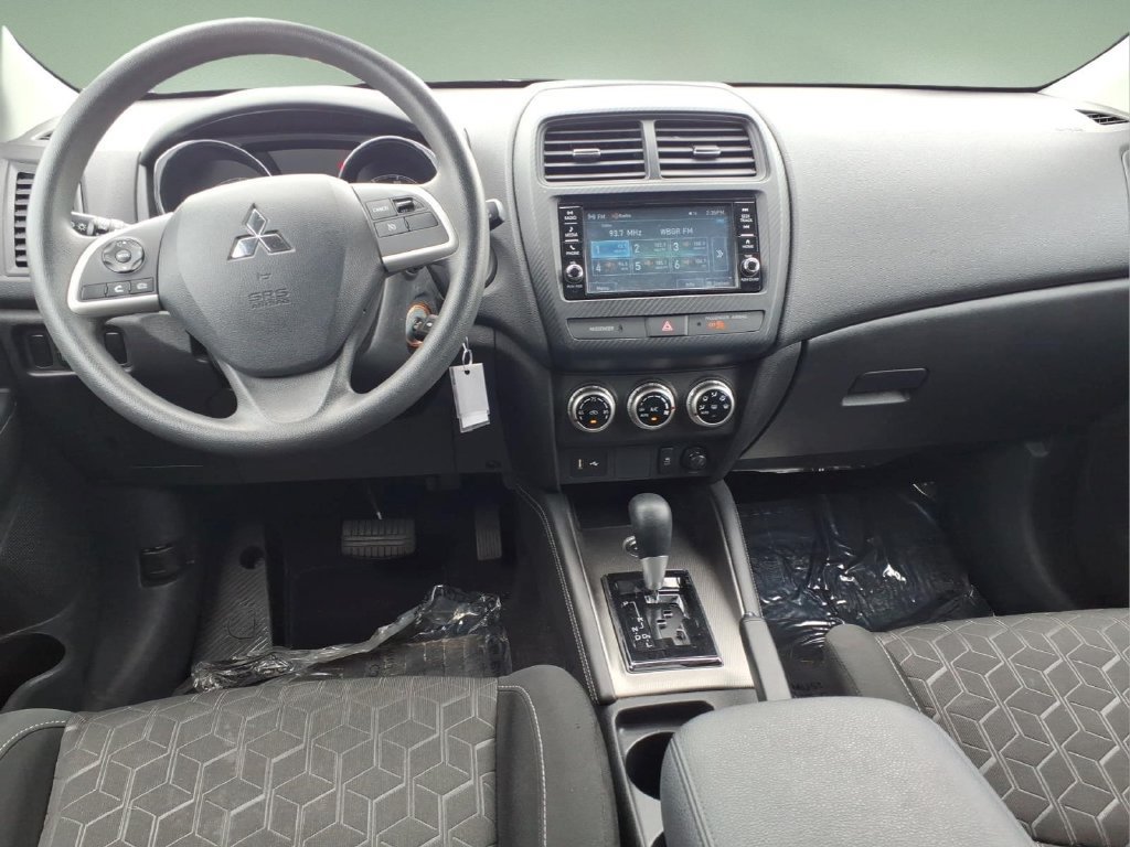 Used 2024 Mitsubishi Outlander Sport ES AWD/4WD image 7