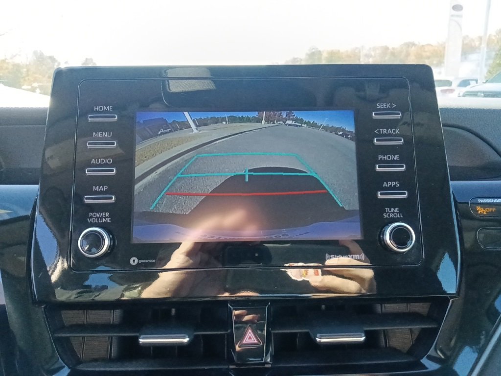 Used 2024 Toyota Camry SE image 22