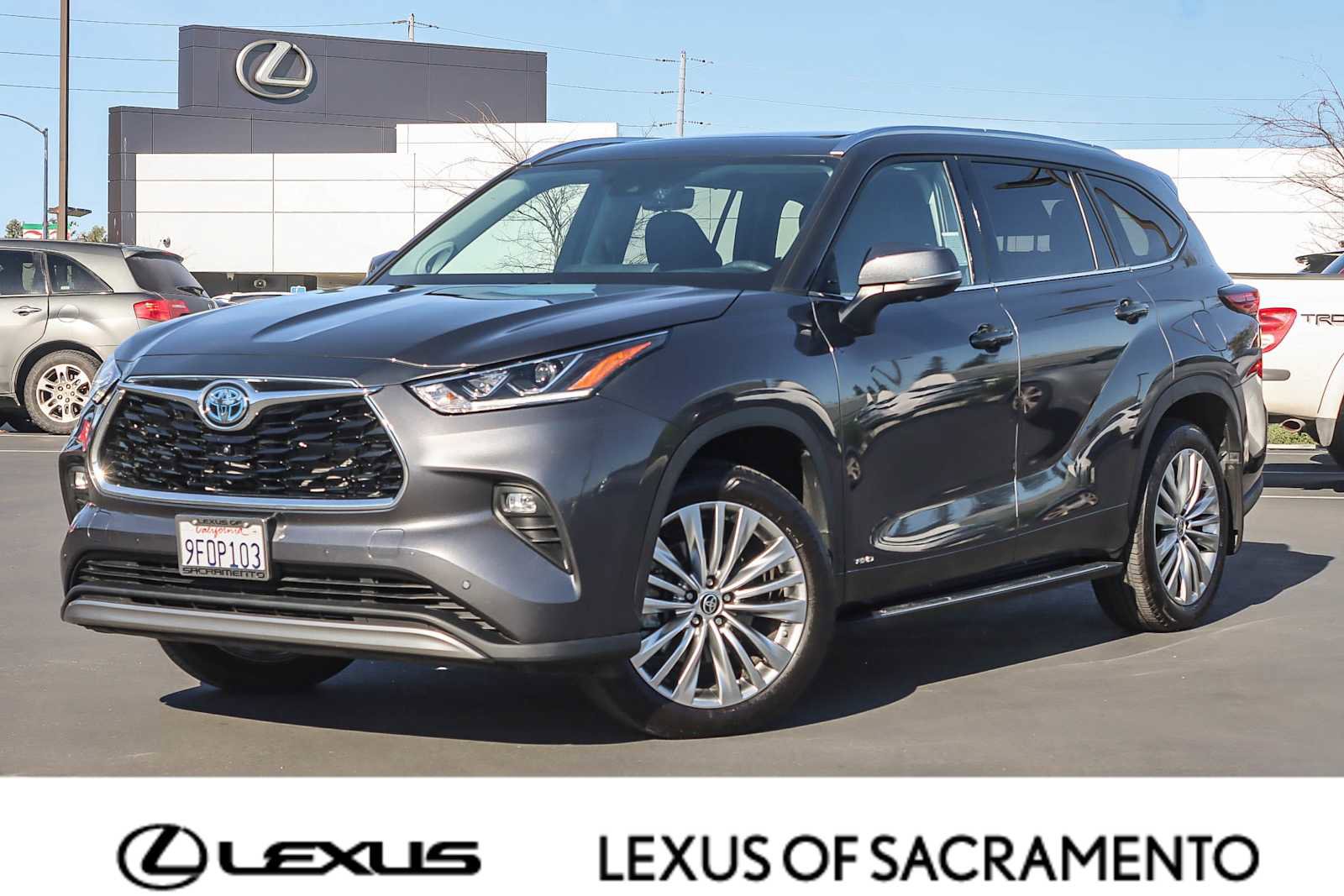 Used 2023 Toyota Highlander Platinum