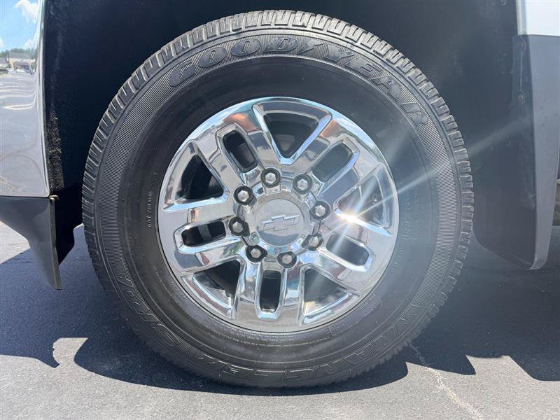 Used 2016 Chevrolet Silverado 2500 LTZ w/ Duramax Plus Package RWD image 7
