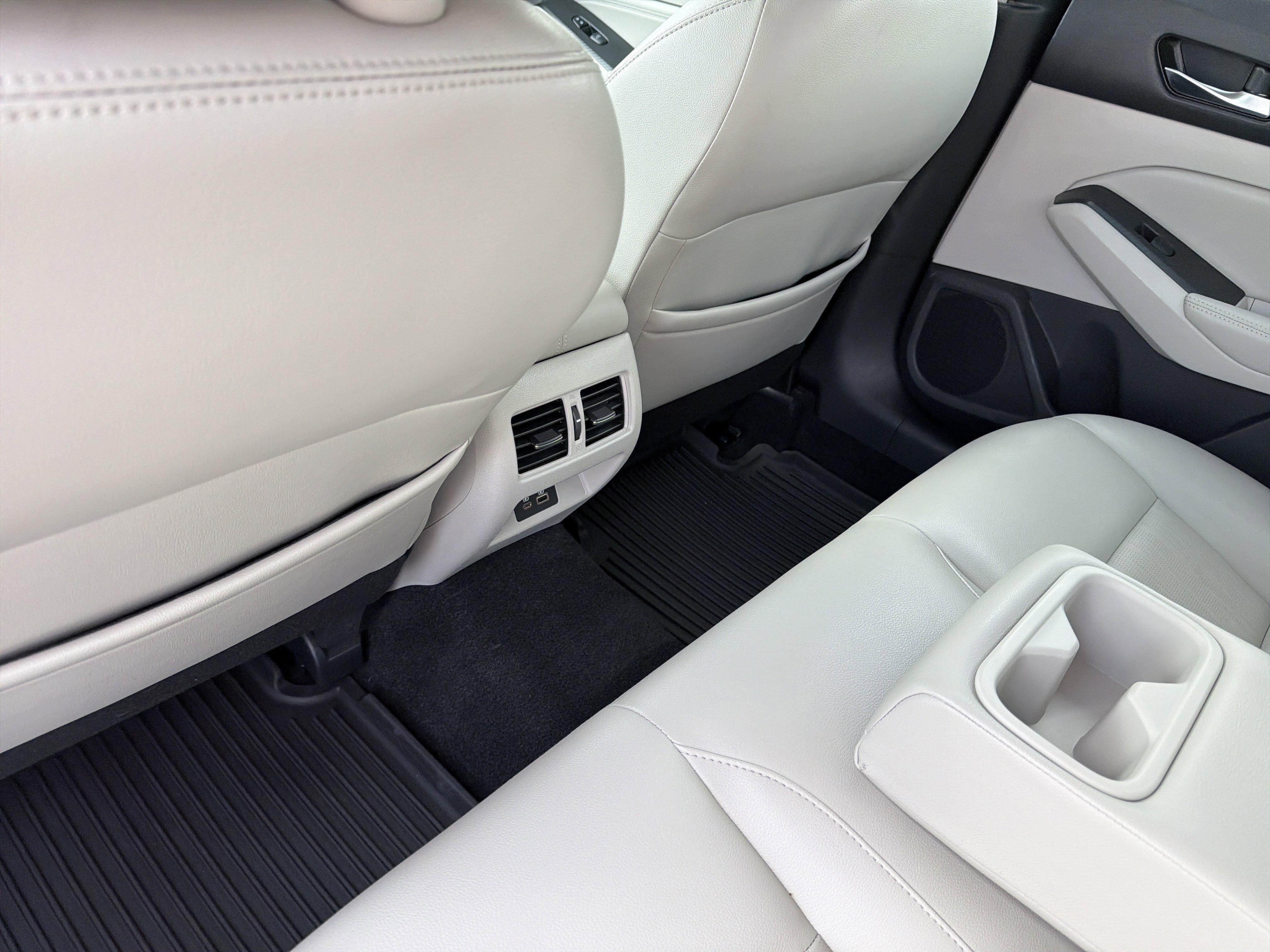 Used 2019 Nissan Altima 2.5 Platinum FWD image 62