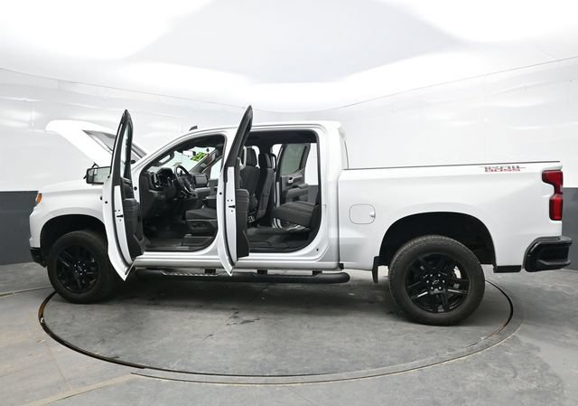 Used 2025 Chevrolet Silverado 1500 LT Trail Boss w/ Protection Package AWD/4WD image 50