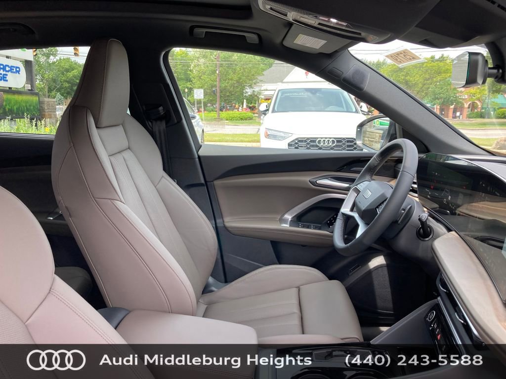 Certified 2025 Audi Q5 Premium Plus w/ Premium Plus image 20