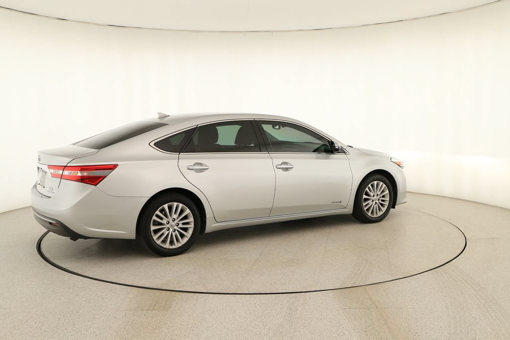 Used 2014 Toyota Avalon Limited w/ Technology Package FWD image 7
