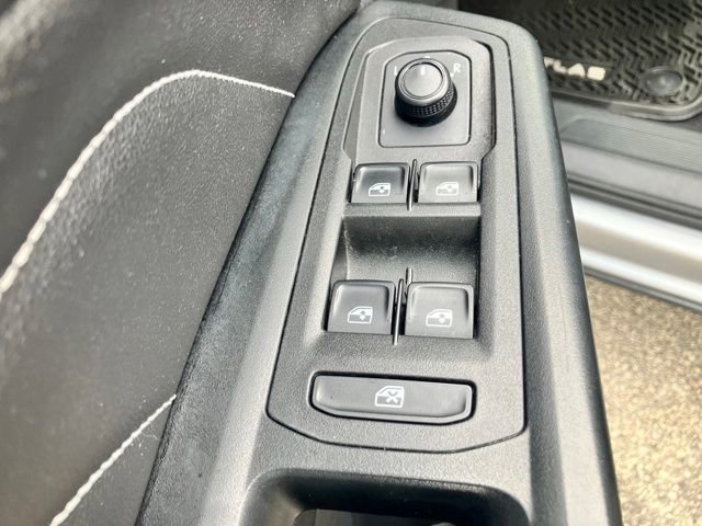 Used 2020 Volkswagen Atlas Cross Sport SEL image 14