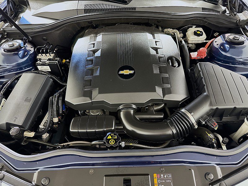 Used 2015 Chevrolet Camaro LT RWD image 26