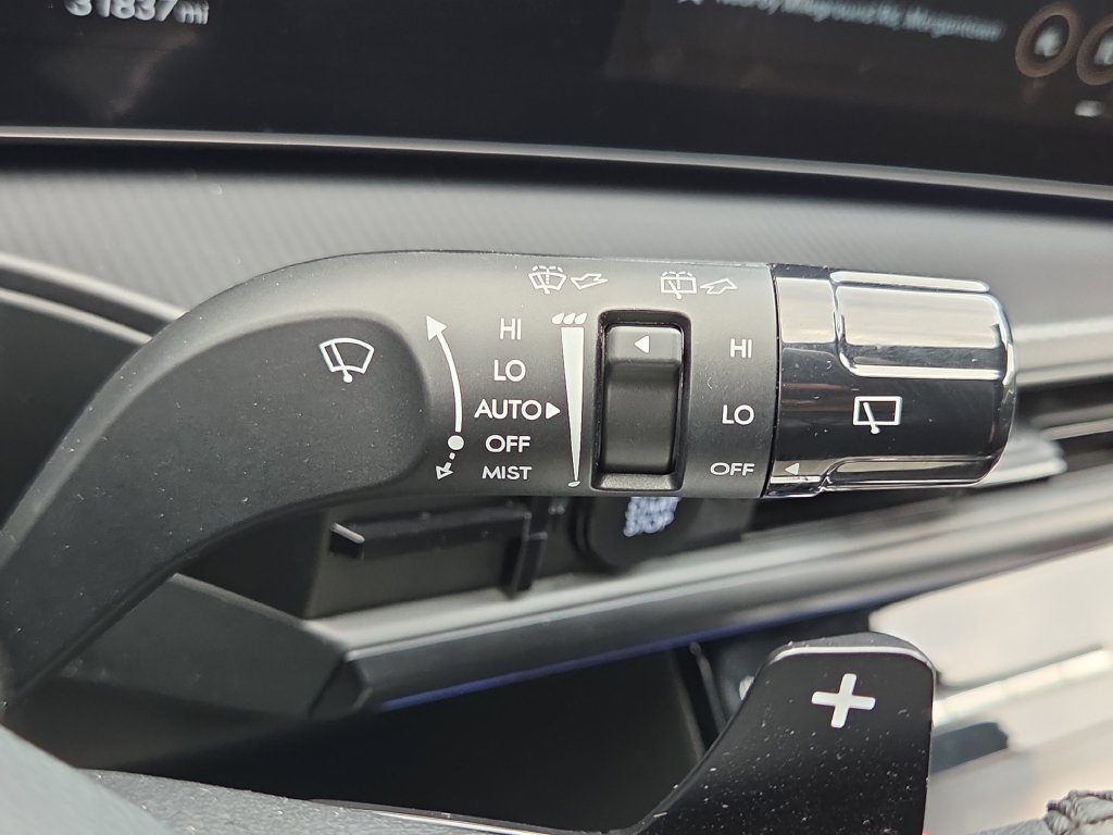 Used 2025 Hyundai Santa Fe Calligraphy AWD/4WD image 33