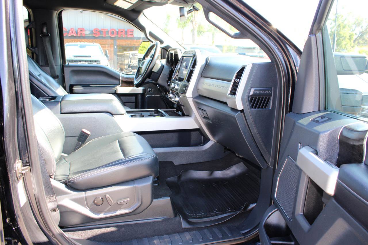 Used 2022 Ford F350 Lariat w/ Lariat Ultimate Package AWD/4WD image 12