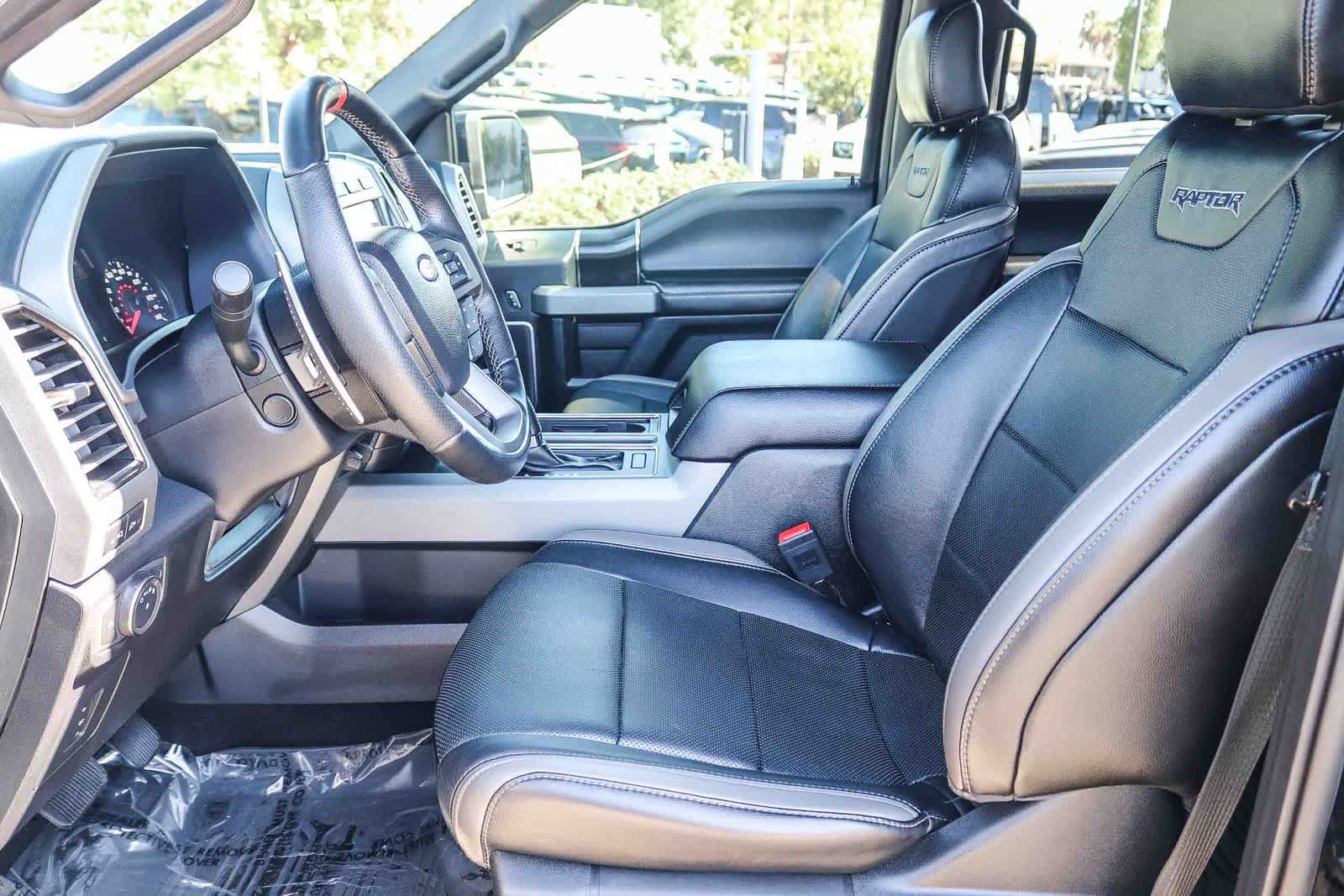 Used 2018 Ford F150 Raptor w/ Equipment Group 802A Luxury AWD/4WD image 18