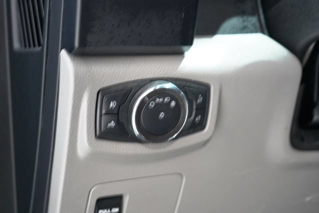 Used 2020 Ford F150 XL w/ Equipment Group 101A Mid AWD/4WD image 18