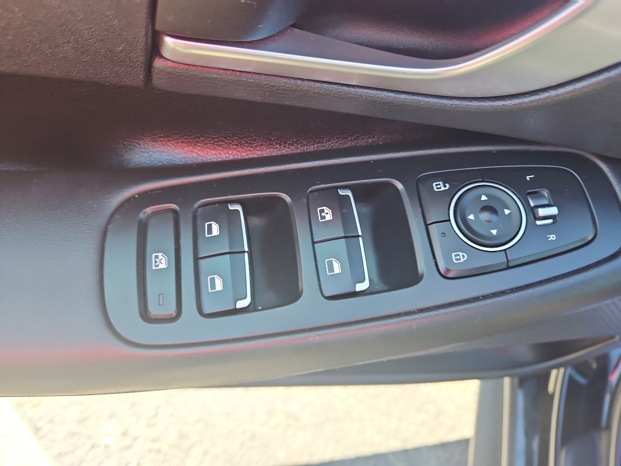 Used 2022 Hyundai Sonata SE image 17