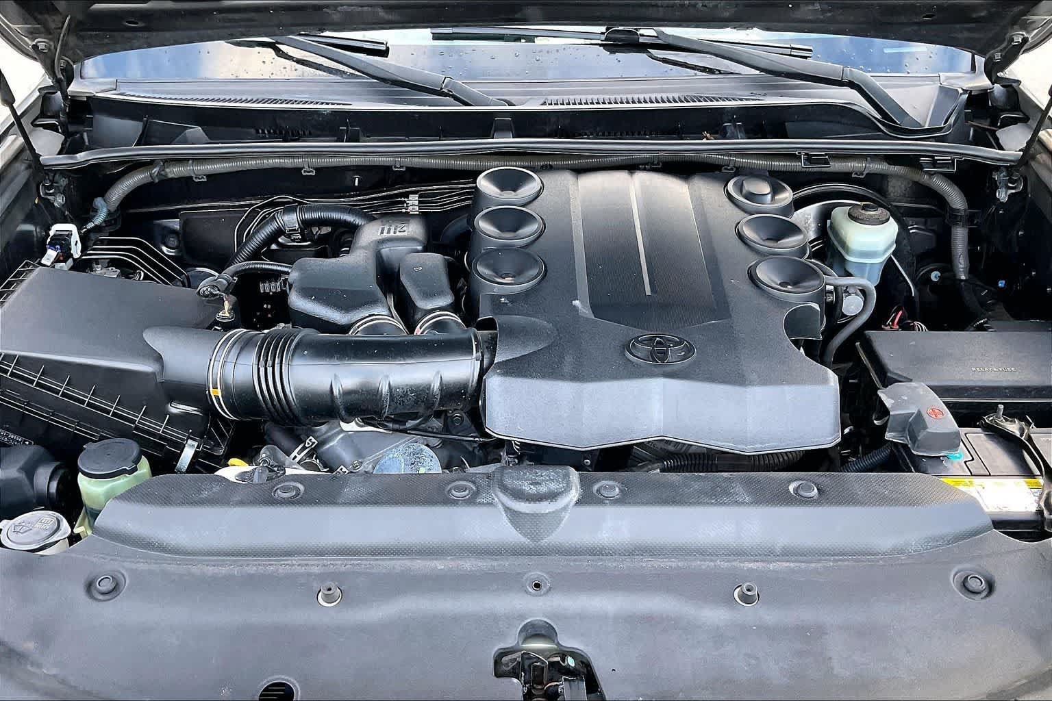 Used 2018 Toyota 4Runner SR5 Premium RWD image 9