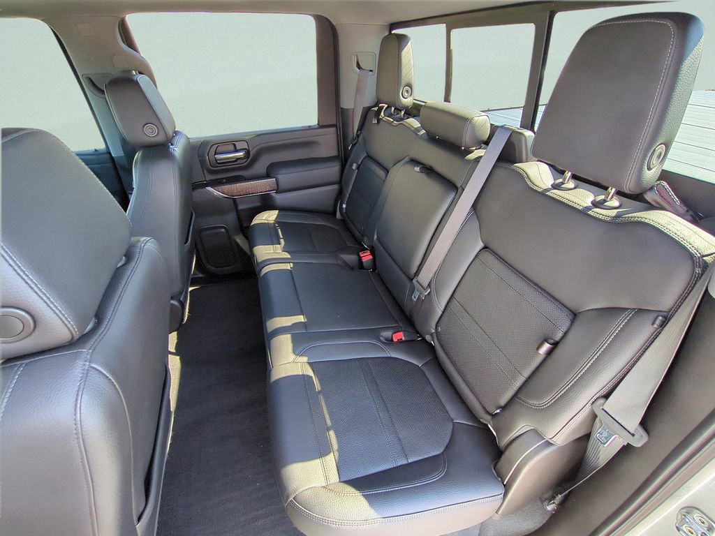 Used 2020 GMC Sierra 2500 Denali w/ Denali Ultimate Package image 12