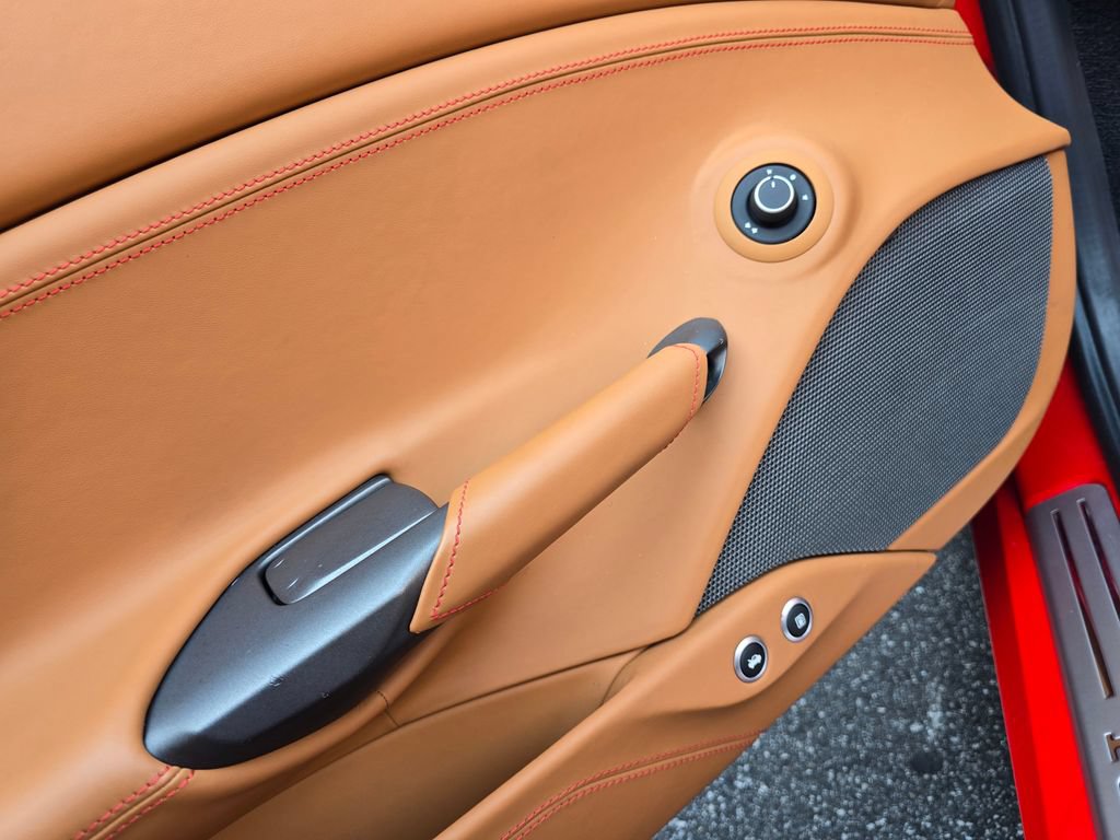 Used 2018 Ferrari 488 Spider RWD image 24